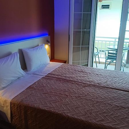Oasis Blue Inn Лептокария Экстерьер фото