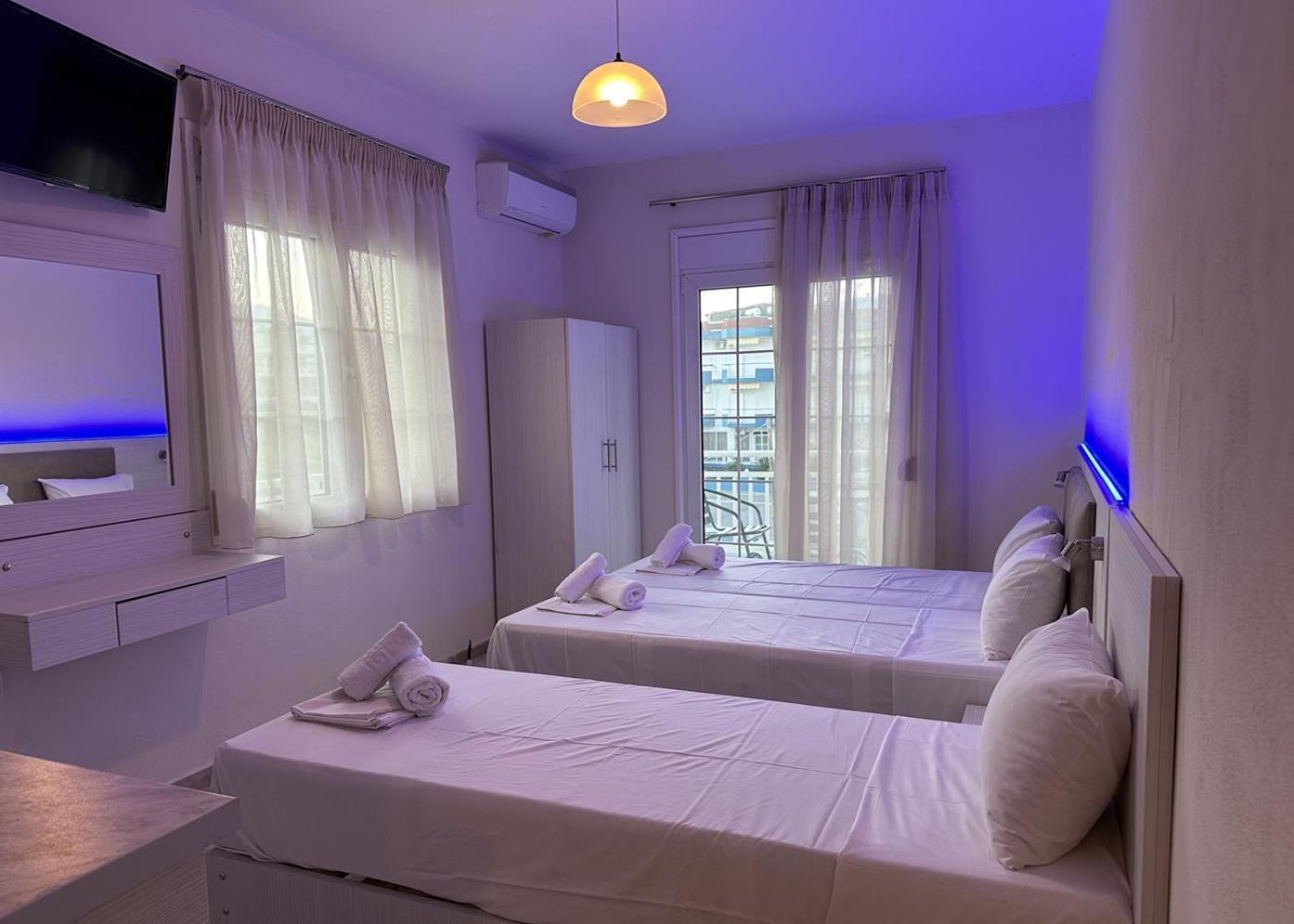 Oasis Blue Inn Лептокария Экстерьер фото