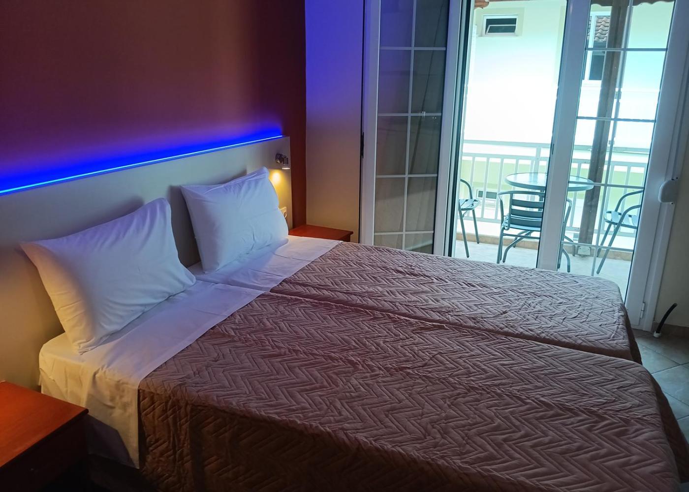 Oasis Blue Inn Лептокария Экстерьер фото