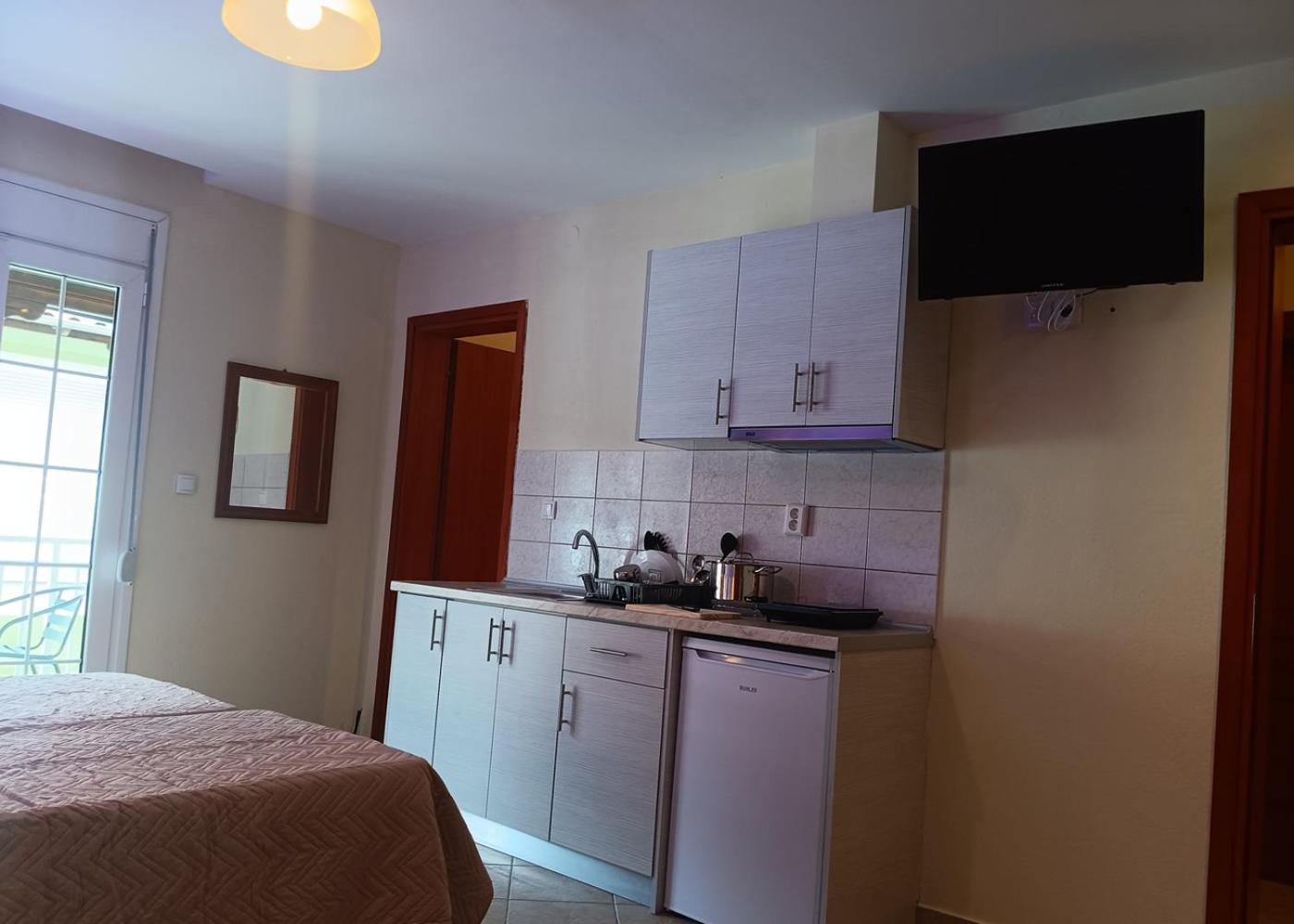 Oasis Blue Inn Лептокария Экстерьер фото
