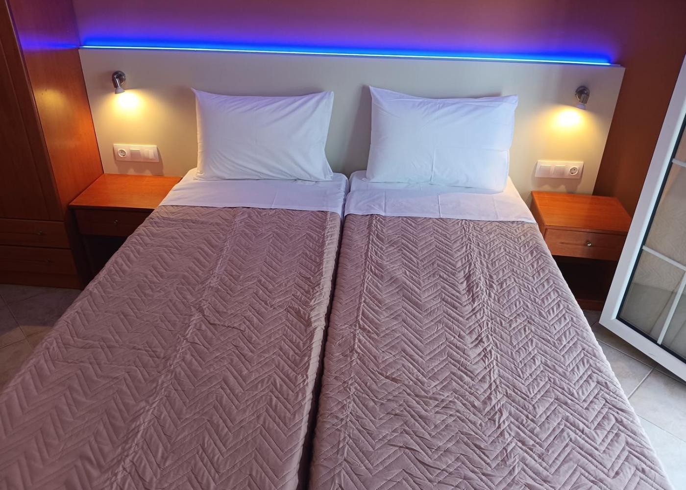 Oasis Blue Inn Лептокария Экстерьер фото
